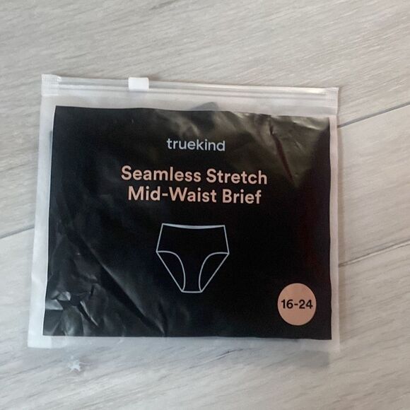 Truekind® Seamless Stretch Mid-Waist Brief -‎ Black, Size 16-24 New in Packaging - Picture 6 of 8
